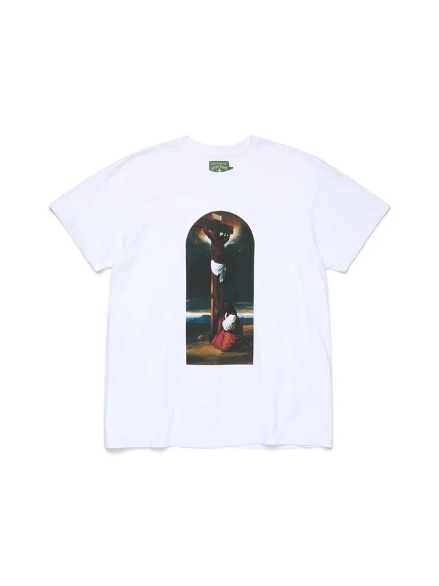 Camiseta «Santa María Magdalena al pie de la cruz», blanca