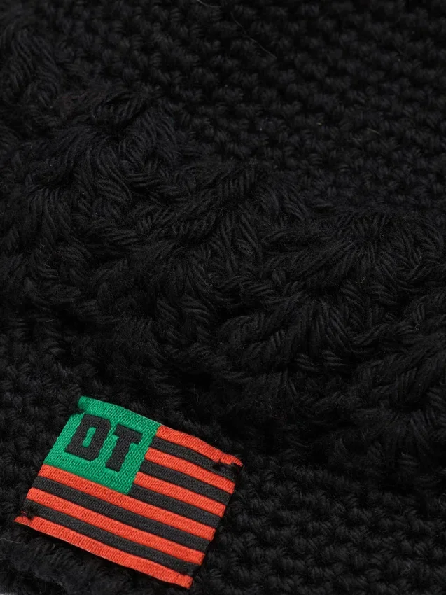 Gorra kufi negra