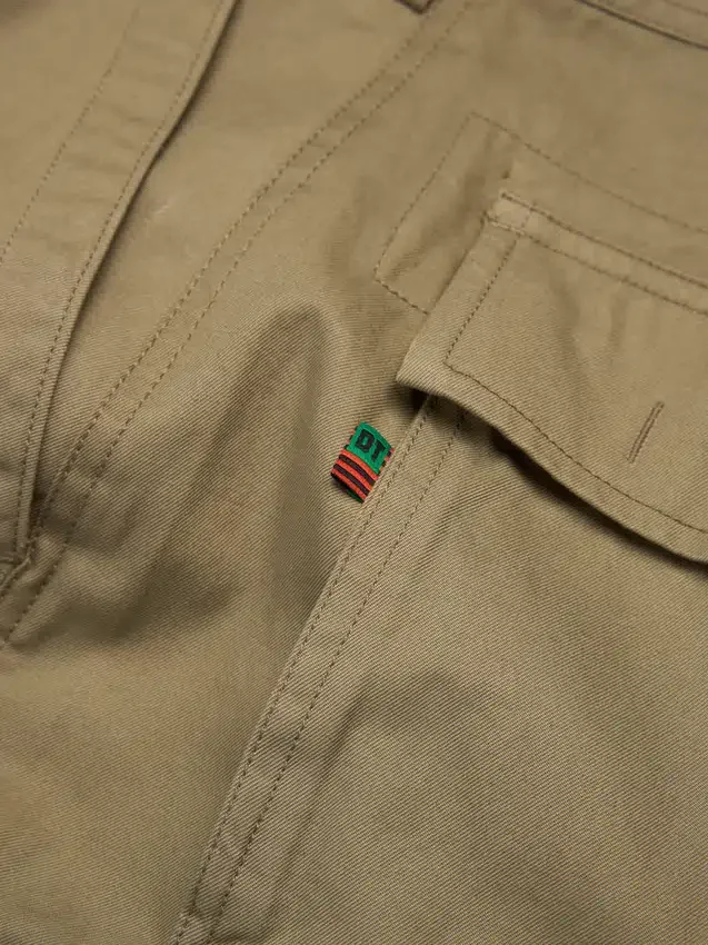 Pantalón cargo de temporada, color tostado