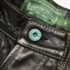 Pantalones cortos de cuero con tachuelas «Libertas»