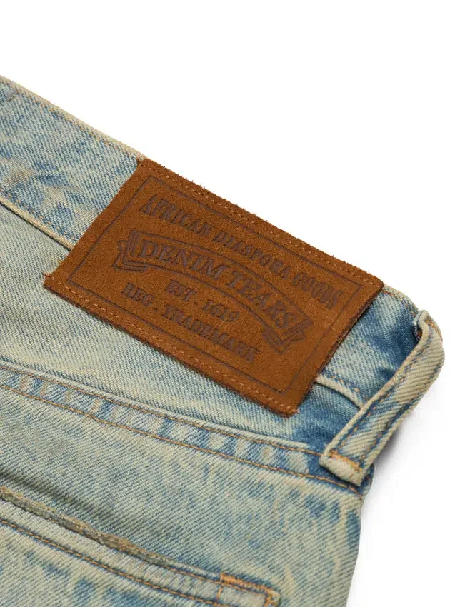 Pantalones holgados de Denim «Cotton Wreath» con lavado sucio
