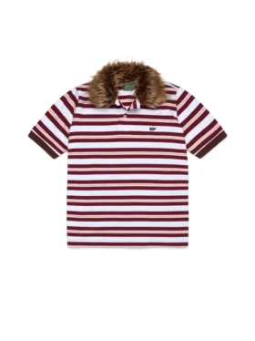 Polo rojo con cuello de piel de pantera