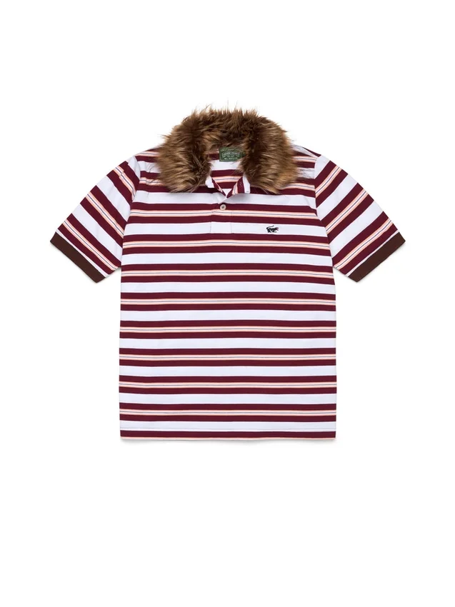 Polo rojo con cuello de piel de pantera