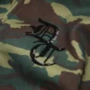 Sudadera con capucha, cremallera y paneles de lentejuelas en las mangas, estampado de camuflaje